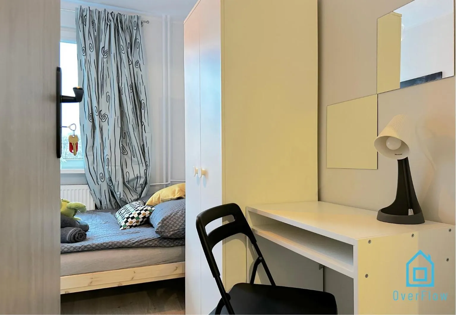 Turtle Room Gdansk Homestay